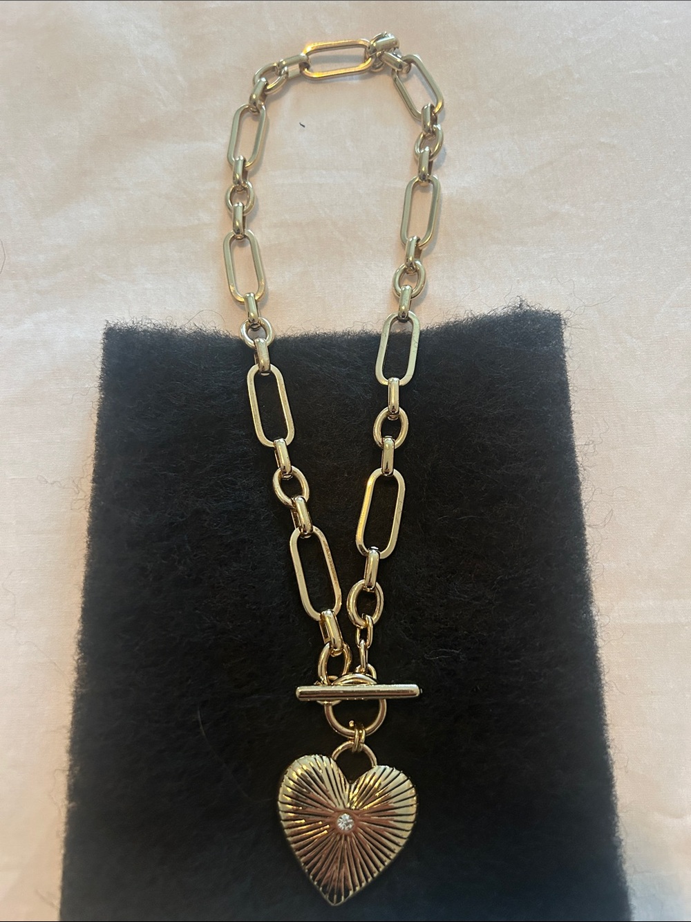 House of Harlow 1960 Gold Heart Pendant Link Necklace